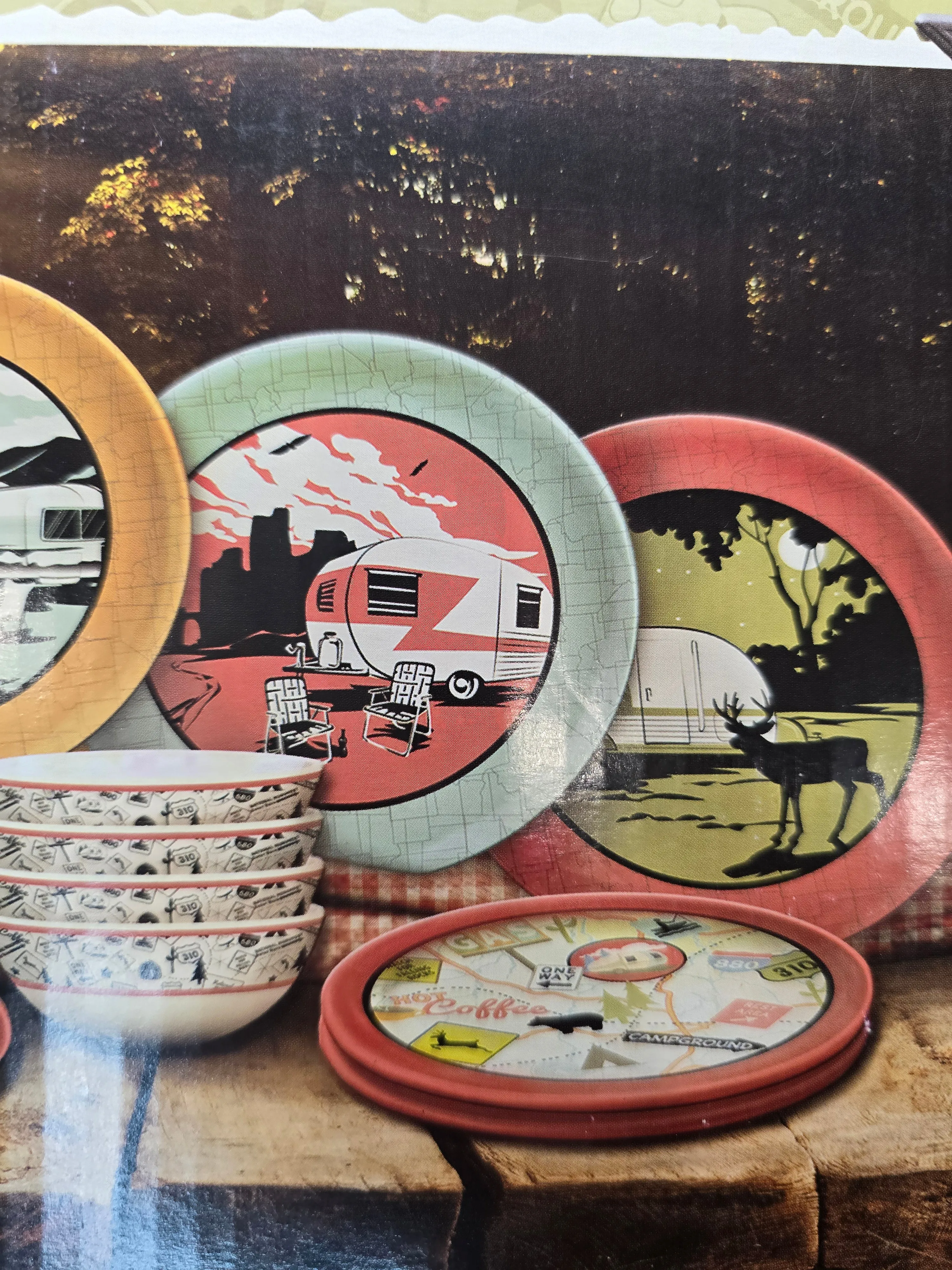 12 PIECE CAMPING DISH SET